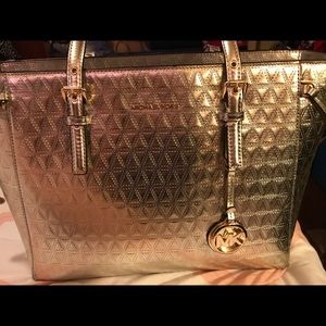 Use purses, original Mk guess db